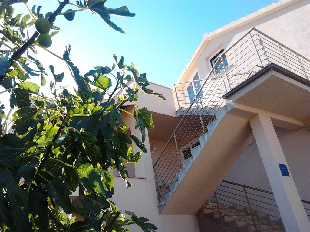Apartments Jadranica Murter Dış mekan fotoğraf